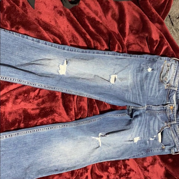 Hollister Jeans - Picture 6 of 8